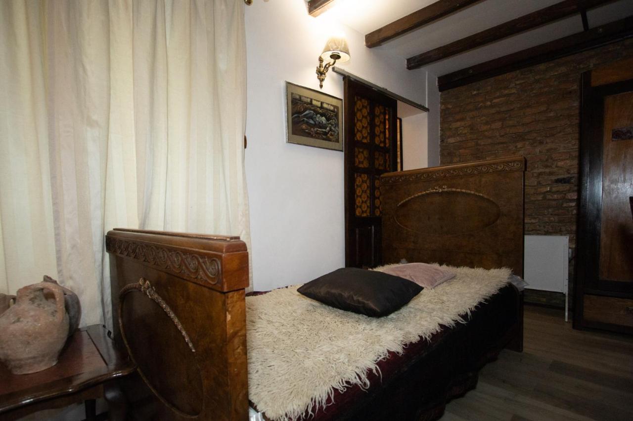 Старата Баkалия The Old Grocery, Guest Rooms บัลชิค ภายนอก รูปภาพ