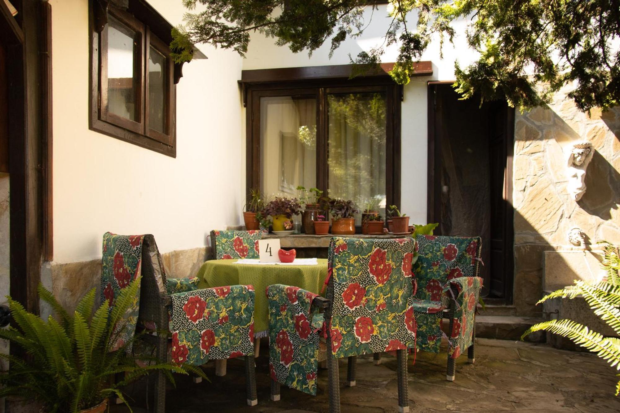 Старата Баkалия The Old Grocery, Guest Rooms บัลชิค ภายนอก รูปภาพ