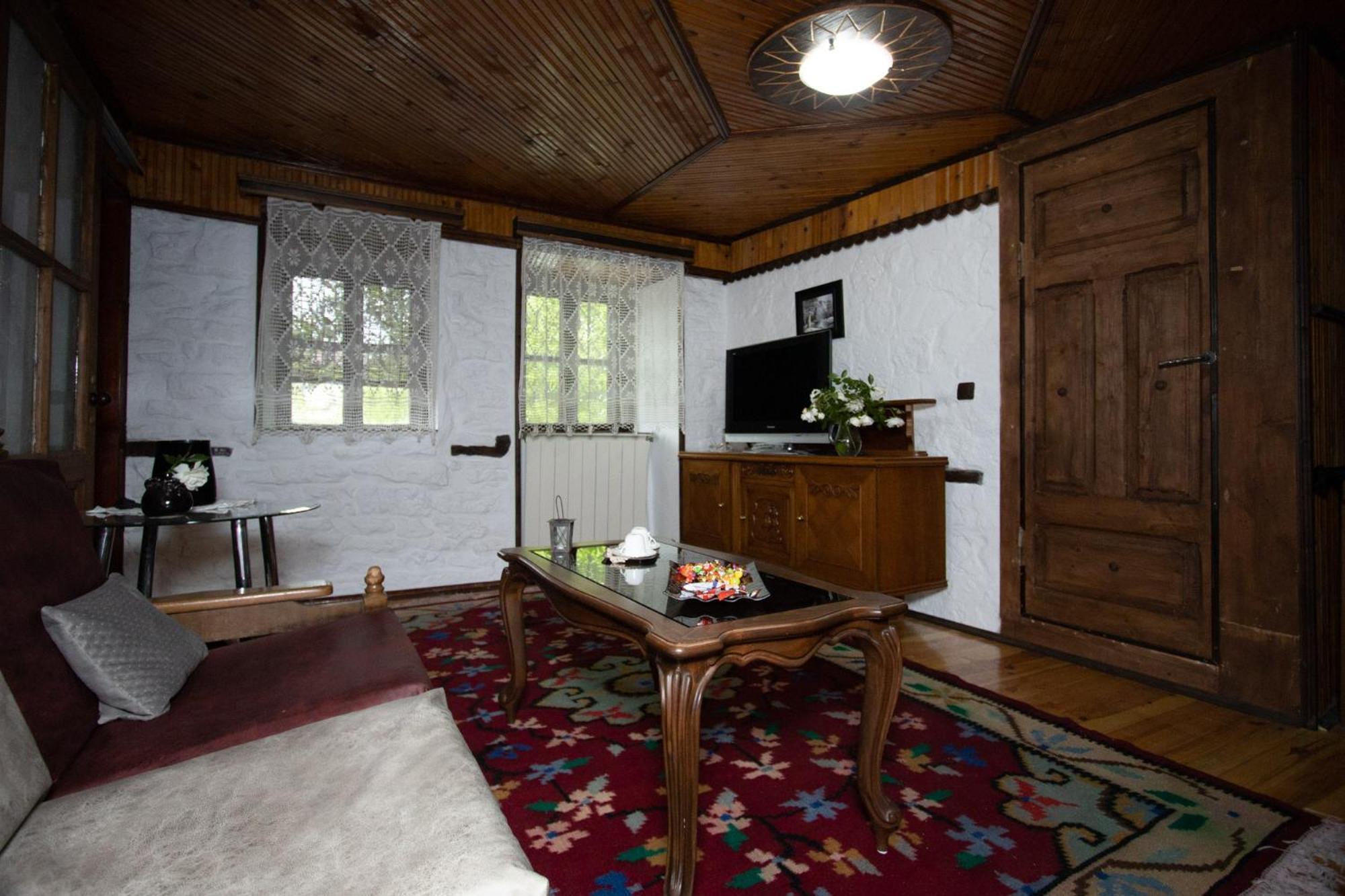 Старата Баkалия The Old Grocery, Guest Rooms บัลชิค ภายนอก รูปภาพ