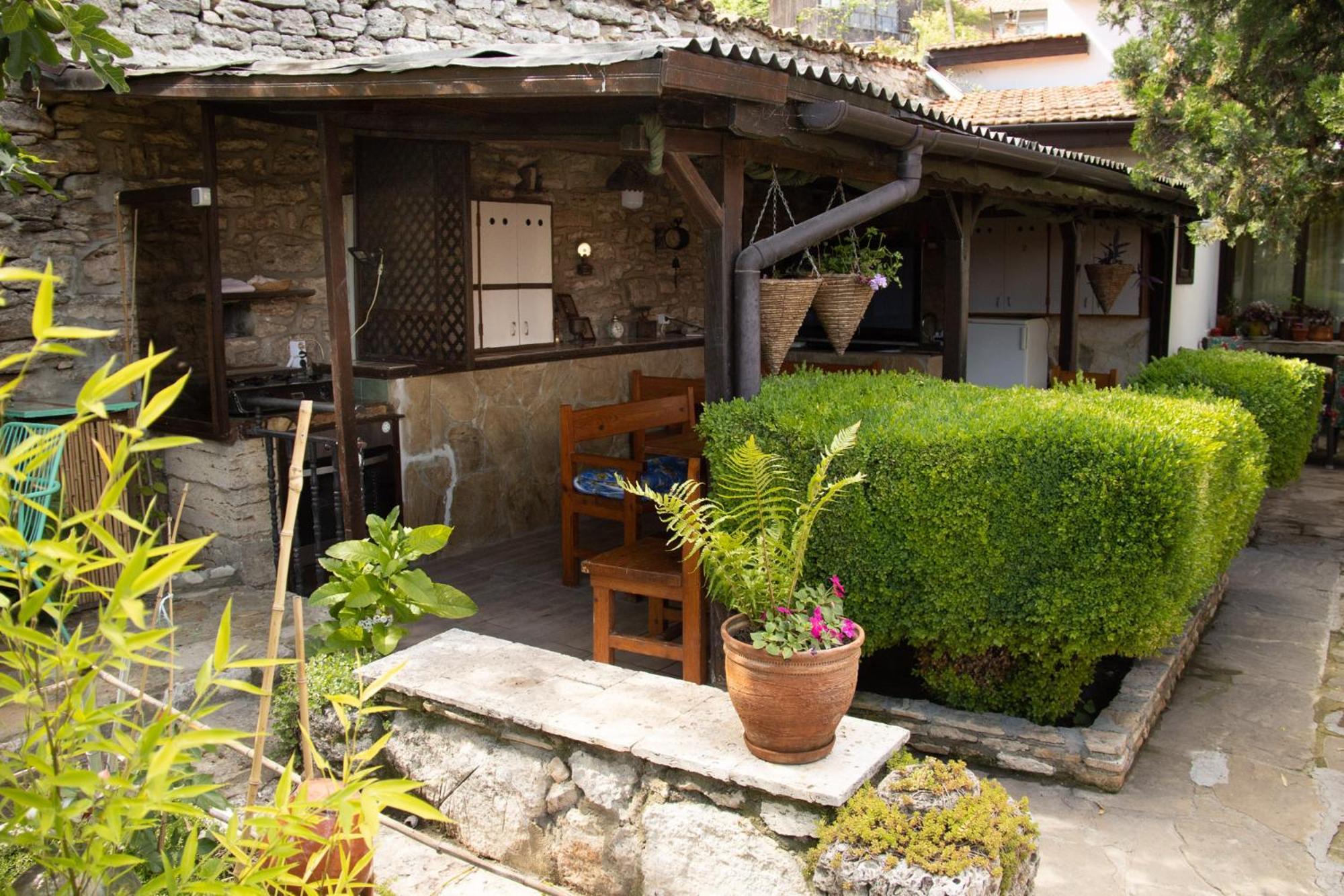 Старата Баkалия The Old Grocery, Guest Rooms บัลชิค ภายนอก รูปภาพ