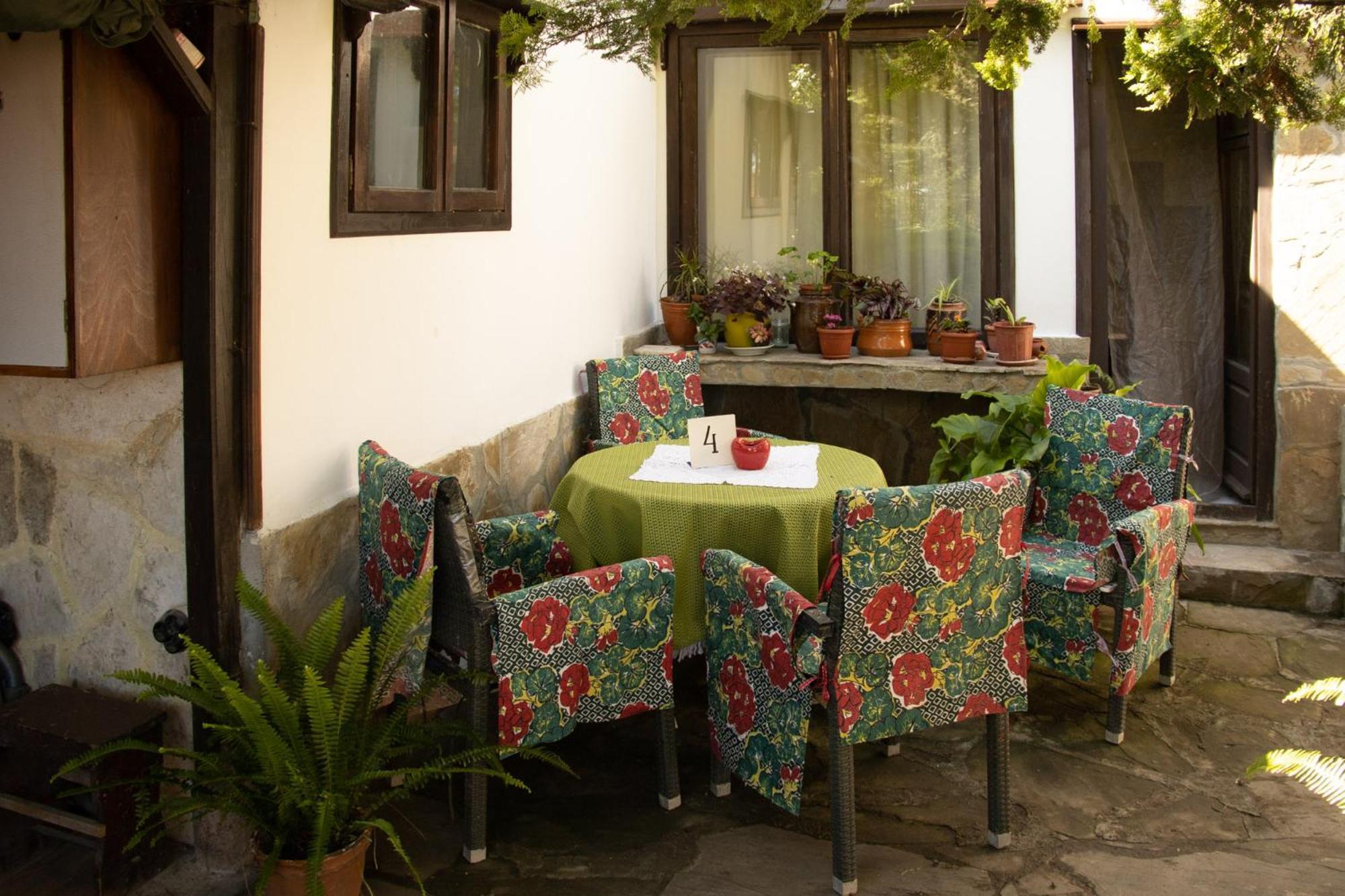 Старата Баkалия The Old Grocery, Guest Rooms บัลชิค ภายนอก รูปภาพ