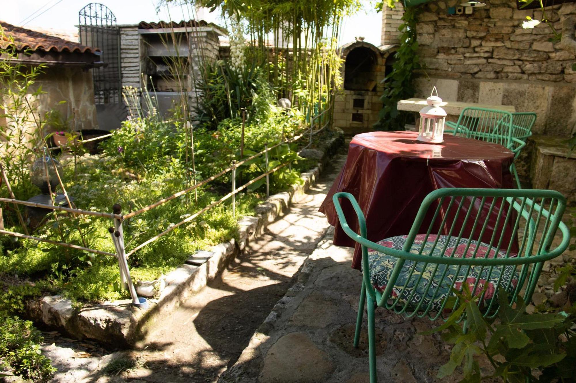 Старата Баkалия The Old Grocery, Guest Rooms บัลชิค ภายนอก รูปภาพ